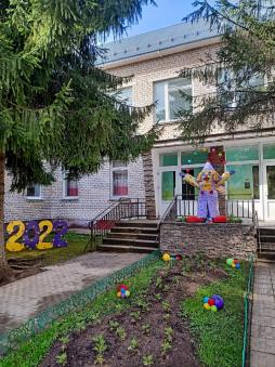 Главный вход в здание МБДОУ детский сад № 4